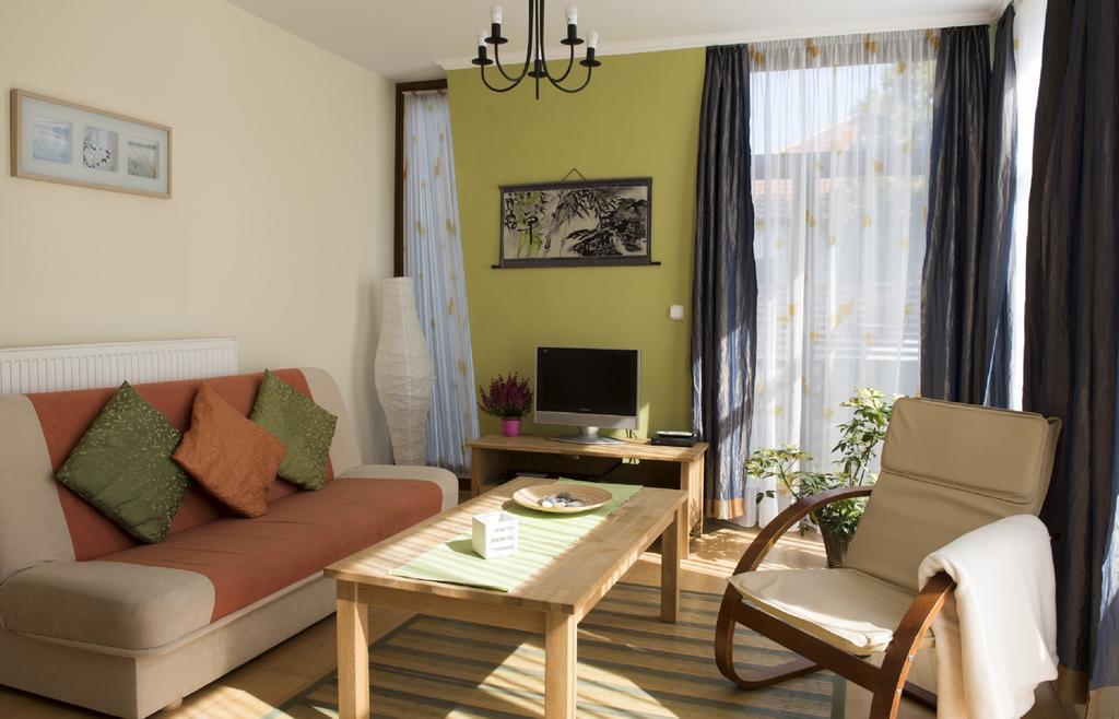 Feng Shui Wellness Apartmanhaz Хевиз Экстерьер фото