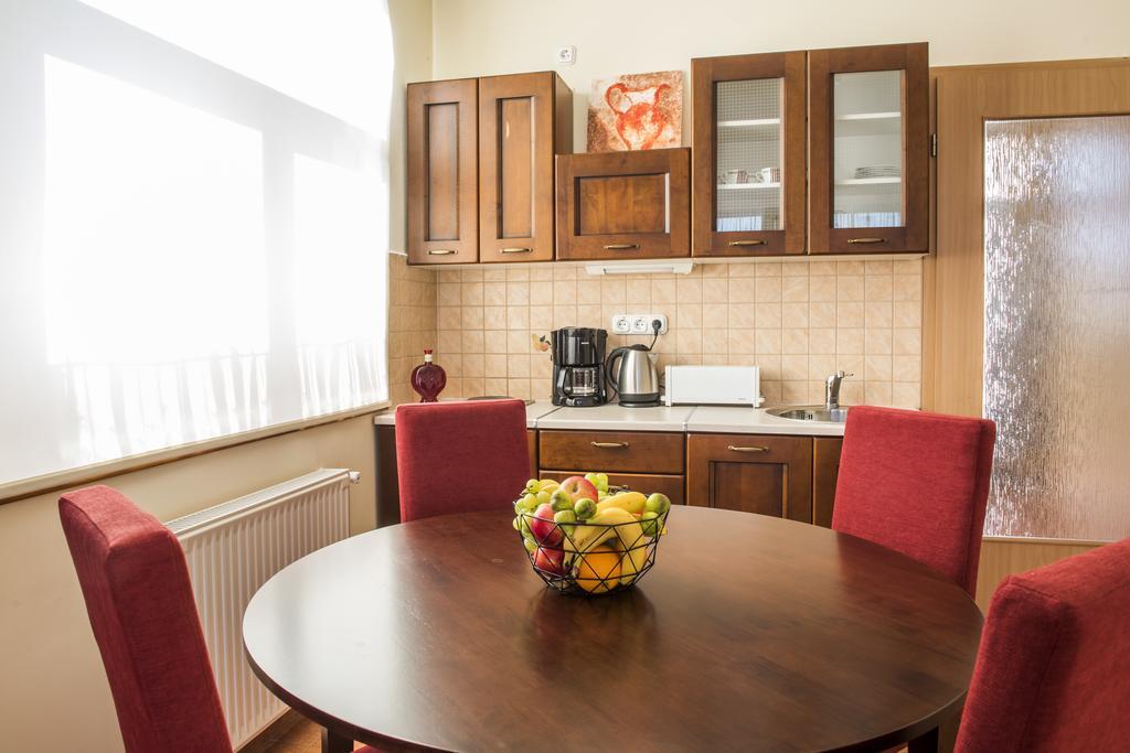 Feng Shui Wellness Apartmanhaz Хевиз Экстерьер фото